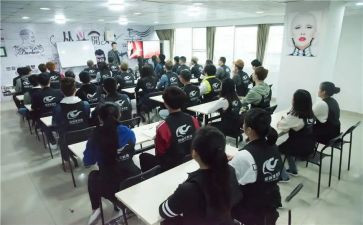 大学本科毕业生自我鉴定参考8篇