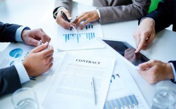 财务上半年工作总结推荐5篇