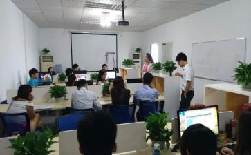 市场部经理年度总结8篇
