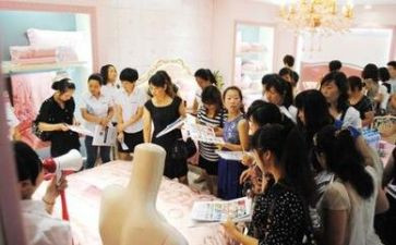 表导购工作总结6篇