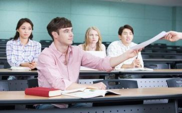 大学毕业生自我鉴定表300字5篇