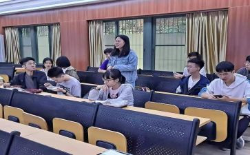 竞选副班长演讲稿优质7篇
