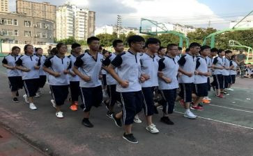 高一学生自我介绍作文600字6篇