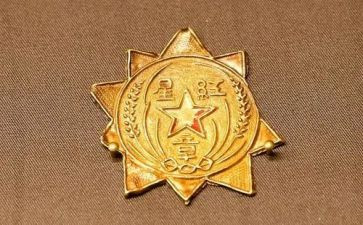 读功勋心得体会6篇