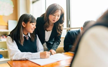 幼儿园个中班教育教学计划精选8篇