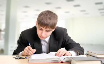 关于作文考试的作文优秀8篇