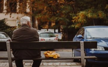 关爱老人活动方案策划6篇