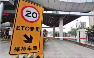收费室收费员工作总结范文7篇