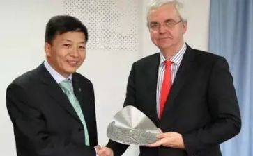 新任校长述职报告通用7篇