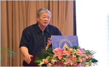 新任校长述职报告8篇