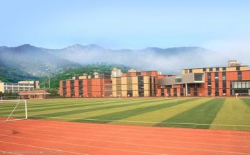 学校女职工工作总结7篇