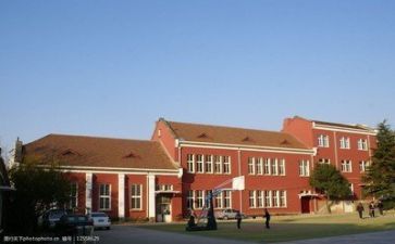 学校管理与工作总结范文5篇