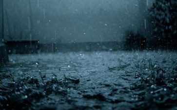 秋天的雨中班教案推荐5篇