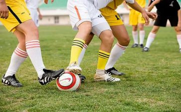 小学校园足球活动方案7篇